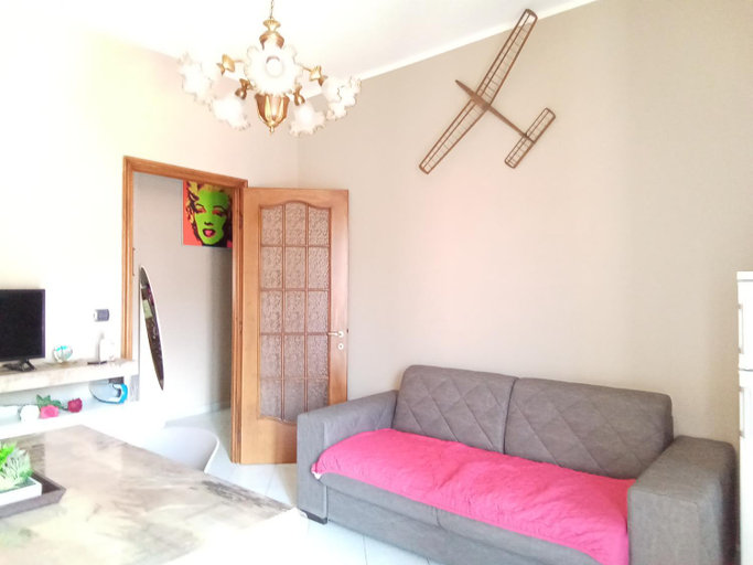 Others 5, B&B casa Liliana, Torino