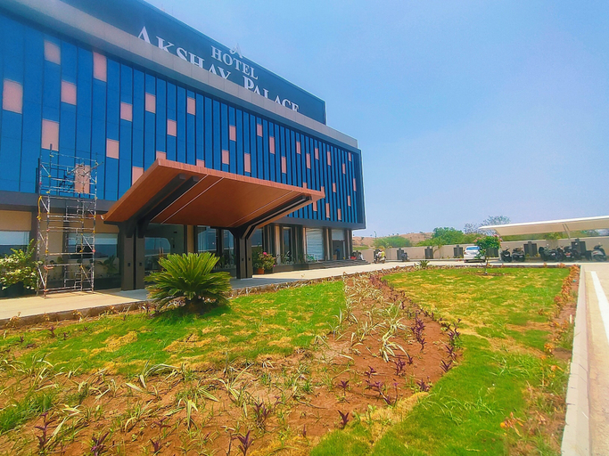 Exterior & Views, Hotel Akshay Palace, Ahmadnagar