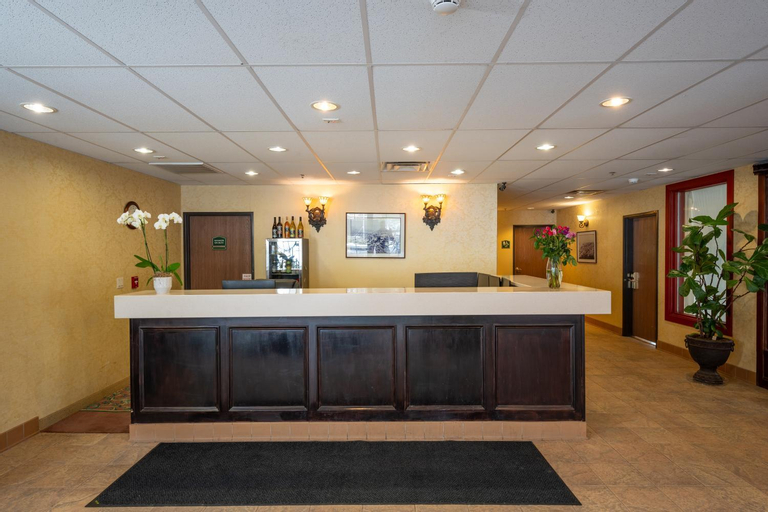 Public Area, Silverland Inn, Storey