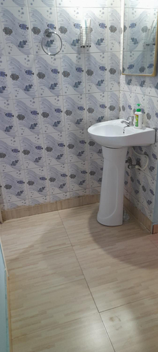 Bathroom 3, Shanthi Villa, The Nilgiris