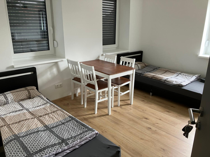 Others 4, Zimmer mit Bad und Kuche, Gifhorn