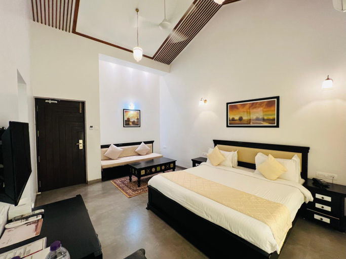Bedroom 3, Tranquil resort and spa, Satara