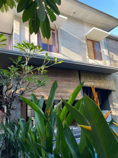 Villa Lanikki 3 bedrooms 4 bathrooms Seminyak, Badung
