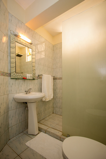 Bathroom 5