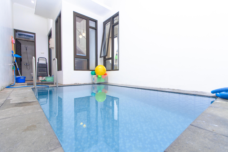 Sport & Beauty 2, Arrayan B4 Private pool and Rooftop, Malang