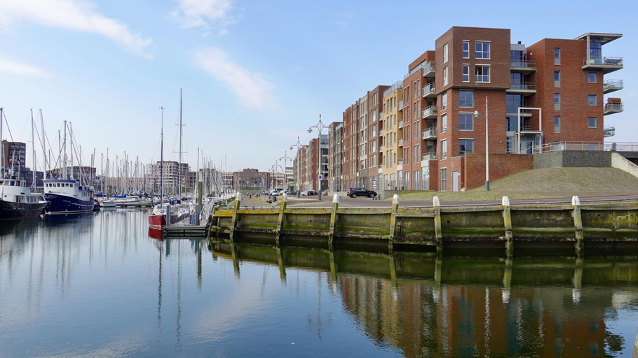 Exterior view 5, BizStay Harbour IV, Den Haag