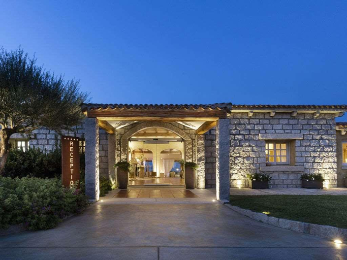 Exterior & Views 2, Hotel Li Finistreddi, Olbia-Tempio