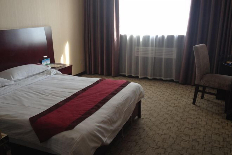 Bedroom 2, Pingchuan Hotel, Baiyin