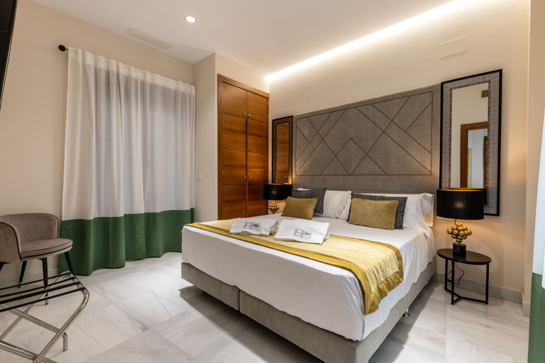 Bedroom 2, BIBO SUITES REAL CHANCILLERIA, Granada