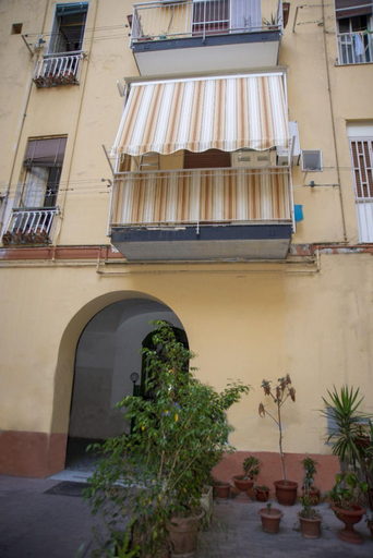 Others 4, B&B Piccolo Lucio, Napoli