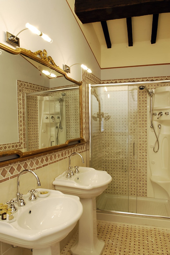 Bathroom 4, Locanda del Molino, Arezzo