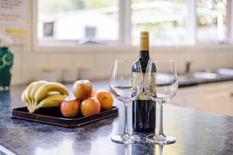 Food & Drinks, StayAU Cozy Family Comfort 5BRM Glen, Monash - Waverley East