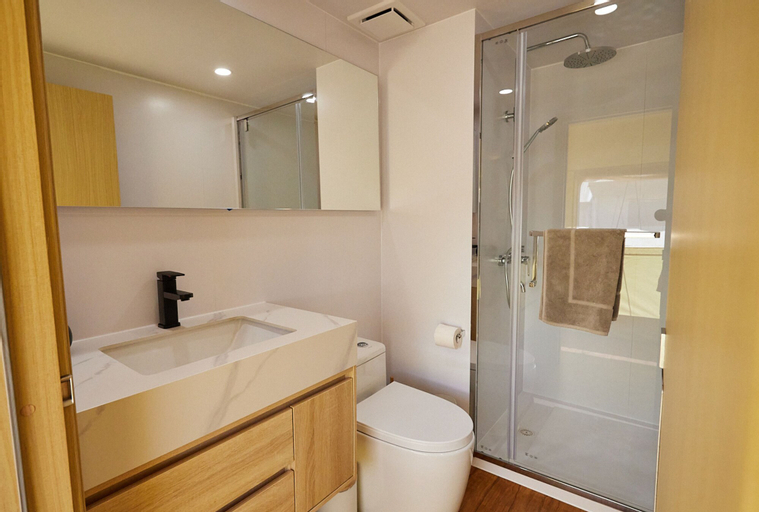 Bedroom 5, Mount Hart Wilderness Lodge, Derby-West Kimberley