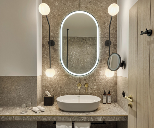 Bathroom 4, Platzl Hotel, München