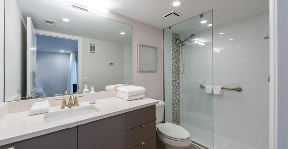 Bathroom, Wiggins Pass Chalet, Collier