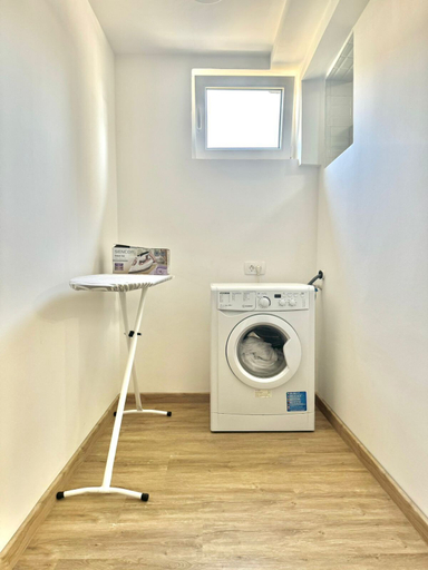 Bathroom 4, Maxim Family Apartment Budva