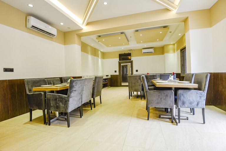 Food & Drinks 3, FabHotel Prime Supreme, South Goa