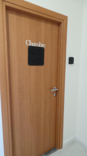 Others 5, Appartamento del Li-Lioni di Teranga, Sassari