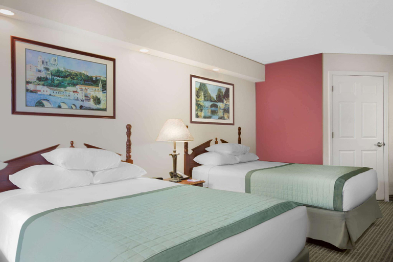 Bedroom 15