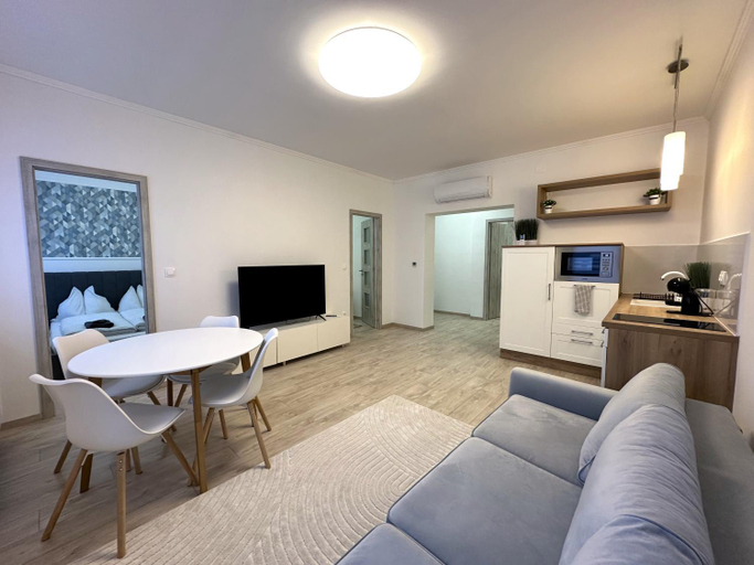 Others 3, Berzsenyi Apartmanhaz, Kadarkút