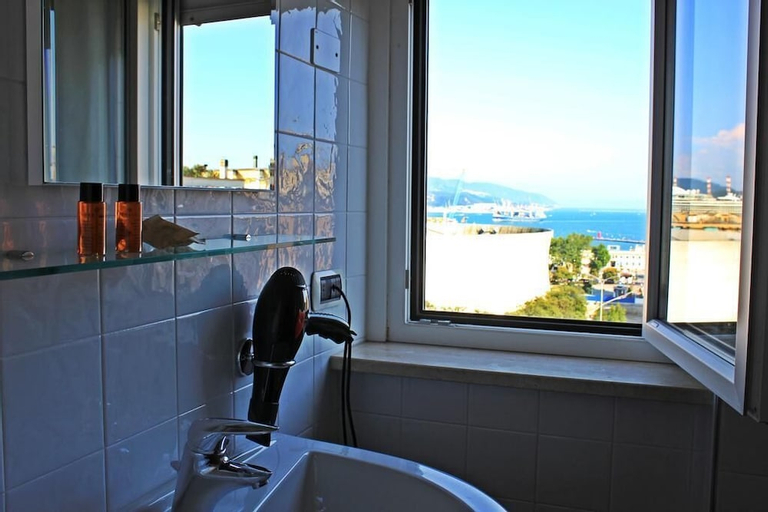 Bedroom 3, AllegroItalia La Spezia, La Spezia