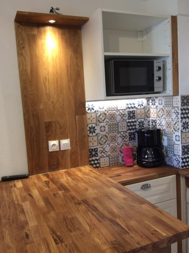 Others 4, Cosy appartement pour vacances ideales, Var