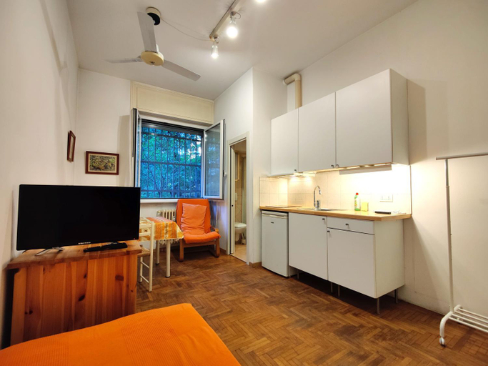 Others 5, Easystudio Milan - Solari, Milano