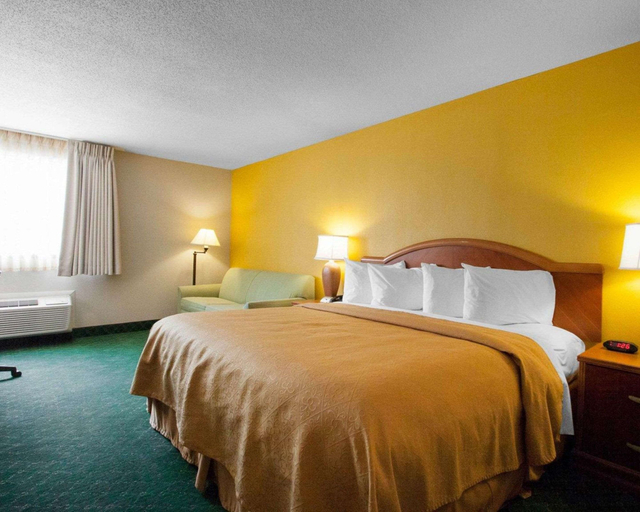 Others 5, Quality Inn Cairo I-57, Alexander