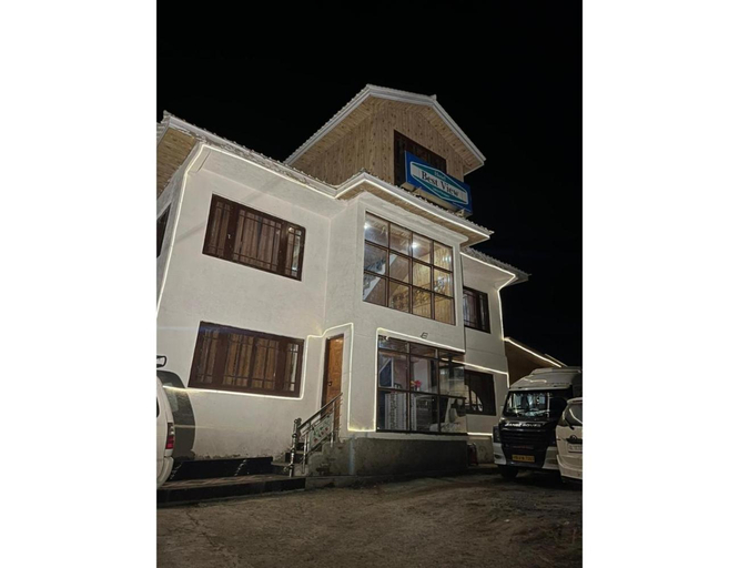 Hotel Best View, Pahalgam, Anantnag