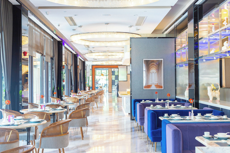 Food & Drinks 4, Lujiang Mega Hotel, Xiamen