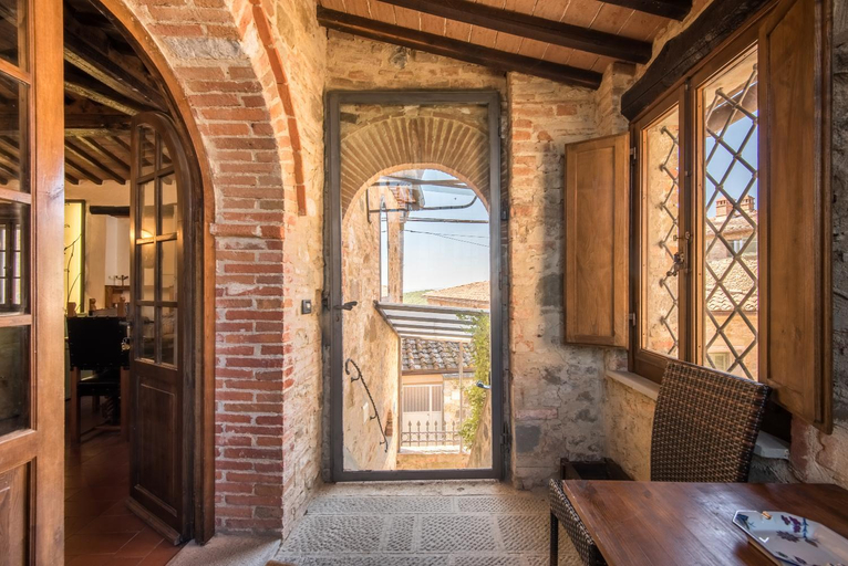 Others 5, Casale Rosennano - Riserva, Siena