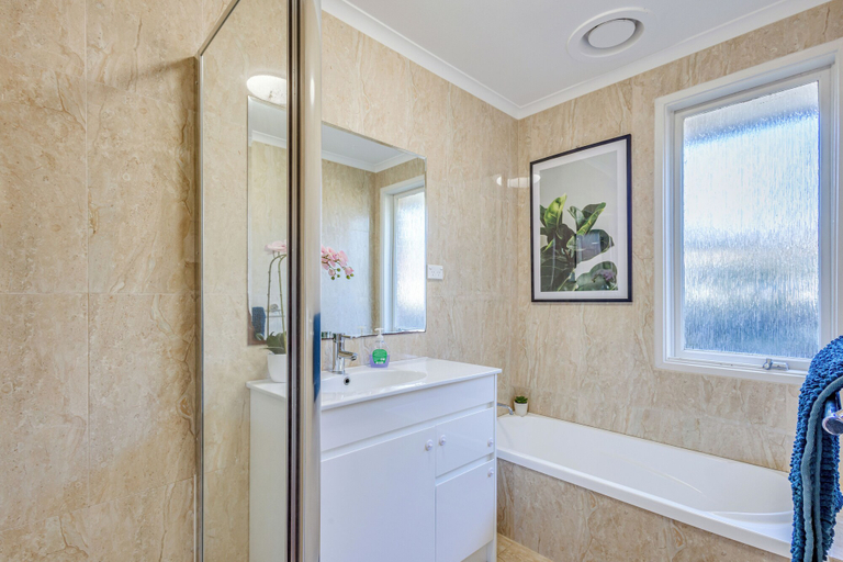 Bathroom 3, StayAU Cozy Family Comfort 5BRM Glen, Monash - Waverley East