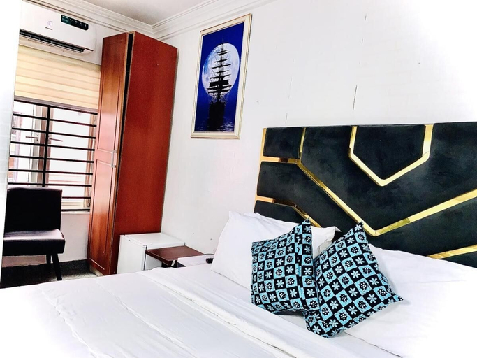 Bedroom 2, Vintage classic suits, Eti-Osa