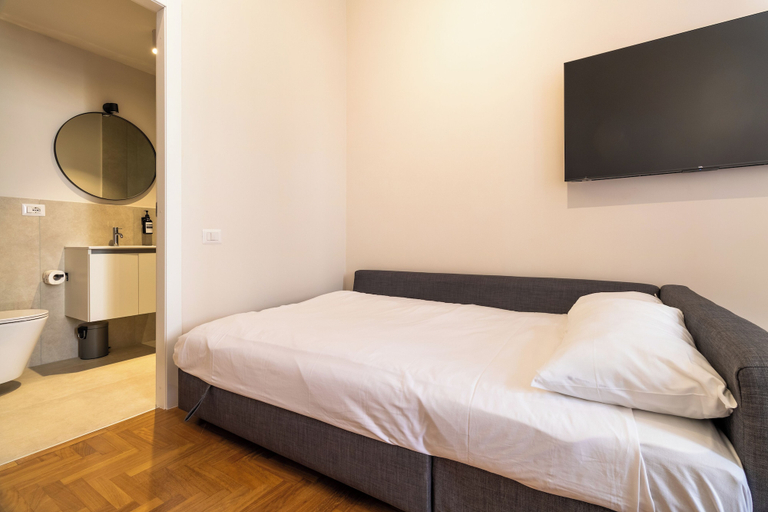 Bedroom 3, Cunabu Emilio, Roma