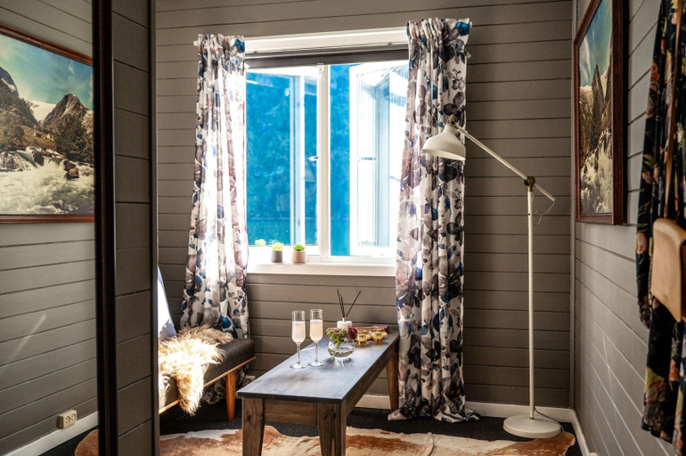 Bedroom 5, Fjaerland Fjellstove, Balestrand