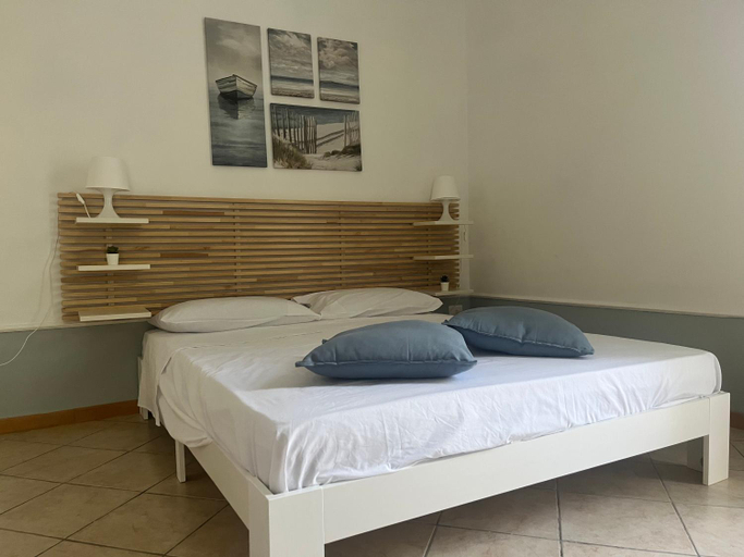 Bedroom 12
