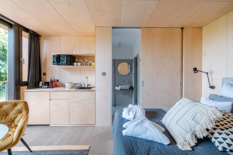 Bedroom 3, Rock Cabins, Tapolca