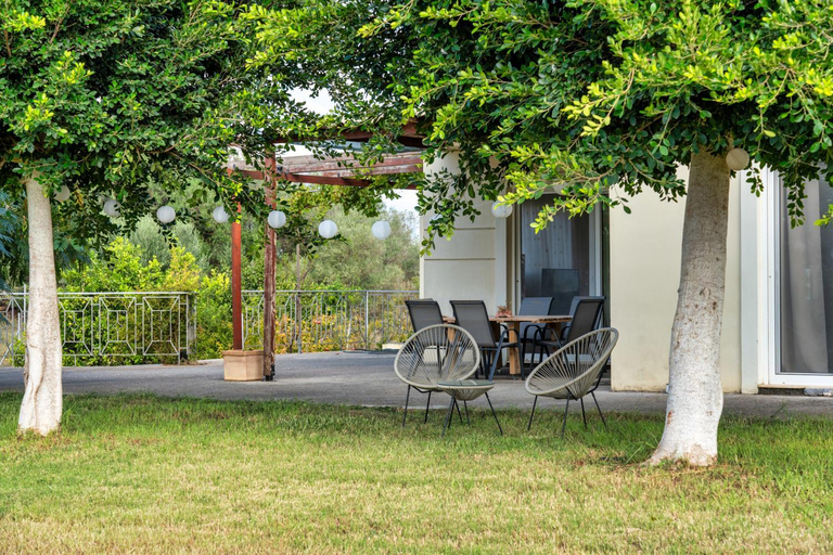 Others 5, Piperitsa house for nomads or families in the countryside, Peloponnese