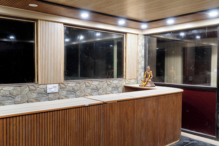 Others 5, Hotel SNR Grand, Chamoli