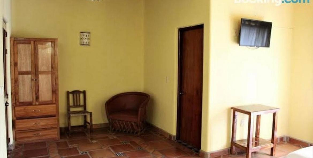 Bedroom 2, Posada Las Flores, Compostela