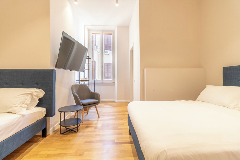Bedroom 4, Cunabu Emilio, Rome
