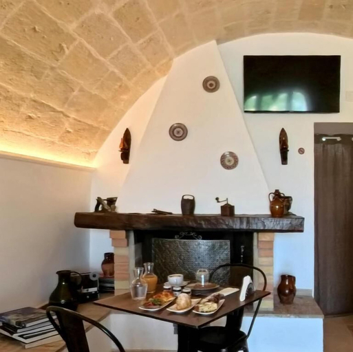 Food & Drinks 4, Villa Sine Tempore Fumarola, Matera