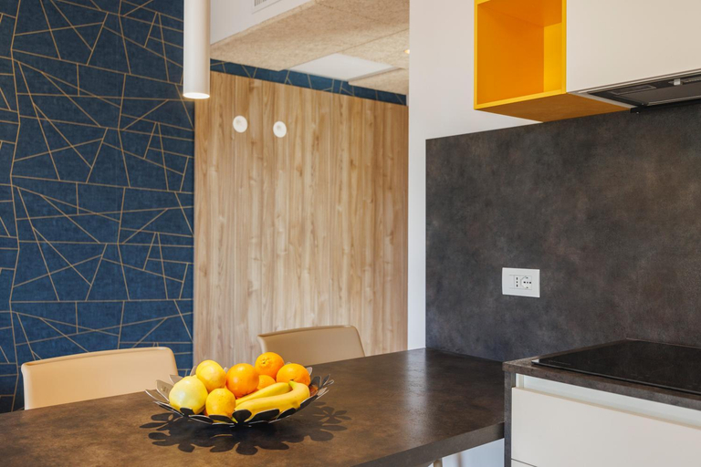 Others 4, Lake Side Suites, Trento