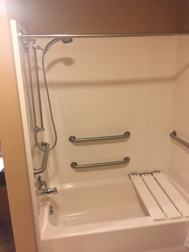 Bathroom 4, Cobblestone Inn & Suites - Newton, Jasper