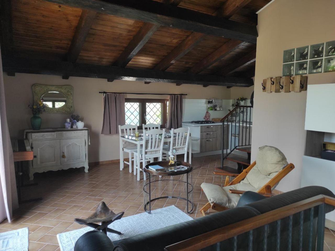 Others 2, Santa Lucia B&B, Caserta