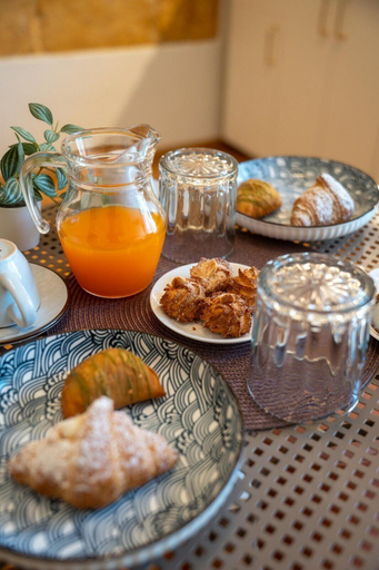 Food & Drinks 5, Namuri Comfortable Rooms, Agrigento