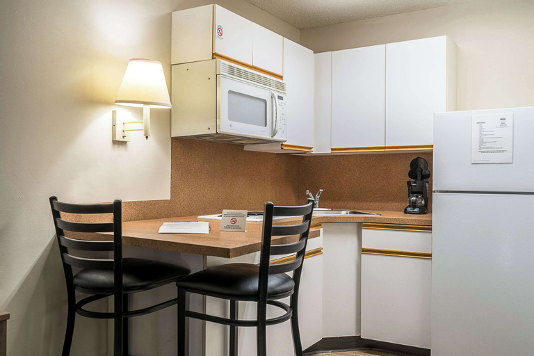 Dining Room 3