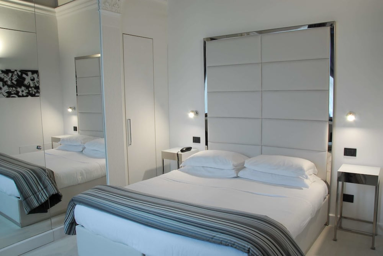 Bedroom 2, LHP Hotel River and Spa, Florence