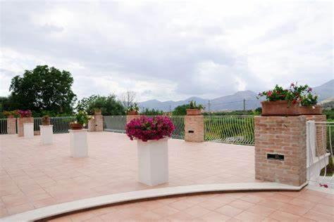 Others 3, Villa Capri, Latina
