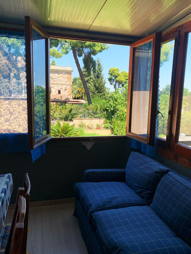 Others 5, Villa Elena, Rome